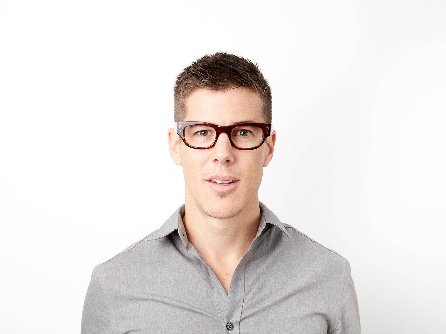 Derek Cardigan 7026 front view