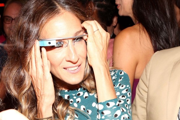 sjp-dvf-future-romance